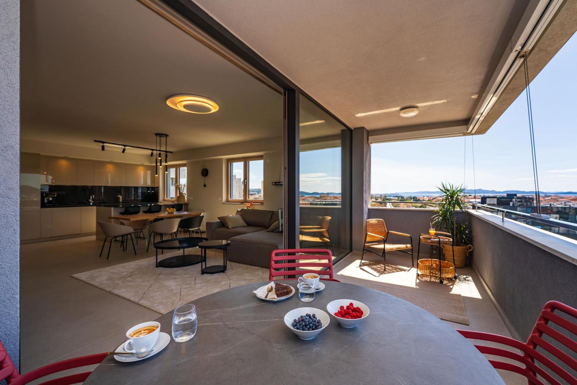 D-Apartment - With Garage And Balcony Zadar Exterior foto