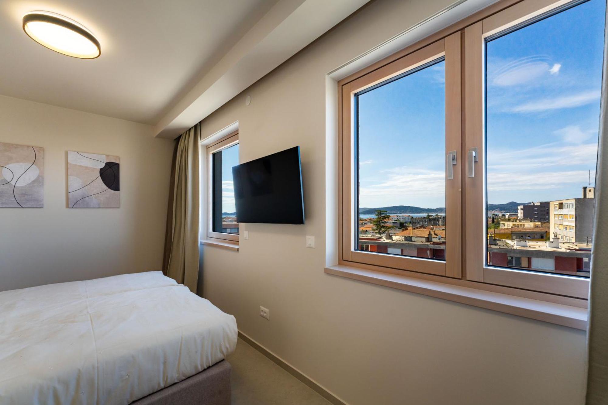 D-Apartment - With Garage And Balcony Zadar Exterior foto
